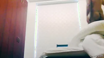 Lover Fucking His GF Deep In Cheap Hotel Room Session