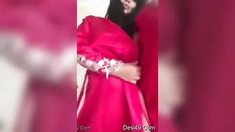 Gorgeous Desi Employee Seducing Boss Fucking In His Office