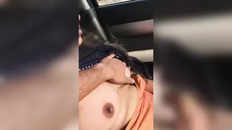 Bhabhi Getting Naked In Backseat Ready To Fuck In Parked Car
