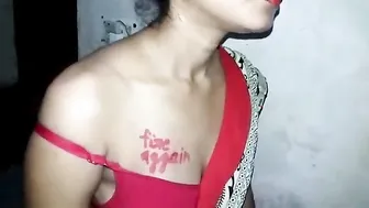 Wife Playing With Her Tits While Boyfriend Eats Her Pussy Out