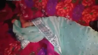 Horny Housewife Sucking Dick Before Getting Fucked On The Couch