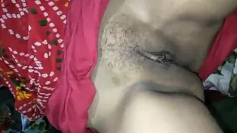 Horny Bhabhi Getting Her Tits Squeezed And Pussy Fingered Hard