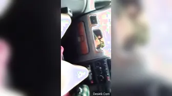 Mature Bhabhi Fucking Her Lover In The Backseat Of His Car