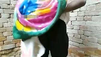 Young GF Fucking Outdoors Behind Temple With Boyfriend