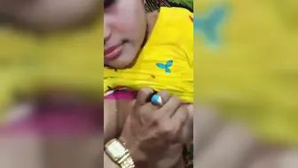 GF Moaning Loud While Getting Pounded Hard By Her Man