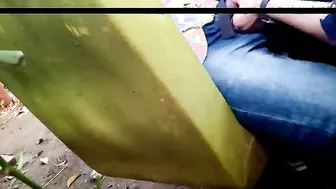 College Girl Giving Handjob To Boyfriend In Empty Park Corner