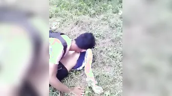 College Couple Caught Hooking Up Outside During Afternoon Time