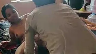 Telugu GF Moaning Loud While Boyfriend Pounds Her Pussy