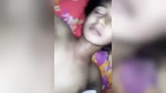 Young Desi Teen Gf Getting Fucked Raw By Her Boyfriend At Home