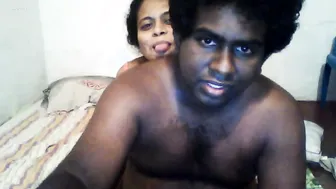 Sri Lankan Pair Getting Naughty On Webcam With Blowjob Action