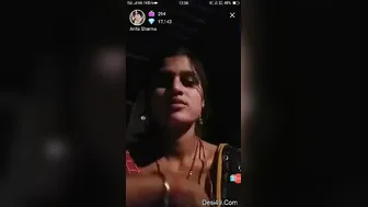 Sexy Bhabhi Getting Fucked Live While Sucking Cock On Camera
