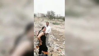 Caught My Desi Aunty Fucking Outdoors Behind The House Today