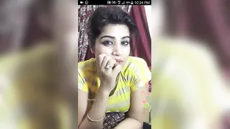 Desi GF Teasing With Her Tight Perky Boobs On Live Cam