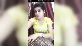 Desi GF Teasing With Her Tight Perky Boobs On Live Cam