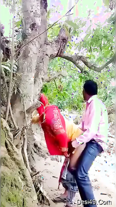 Village Couple Fucking Outdoors Under The Trees Getting Caught