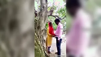 Village Lovers Fucking Outdoors In The Fields Hiding From Family