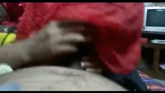 Horny Wife Sucking While Hubby Fingers Her Dripping Wet Pussy