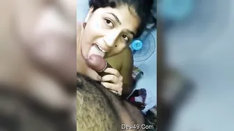 Desi Babe Giving Sloppy Blowjob Before Getting Her Mouth Filled