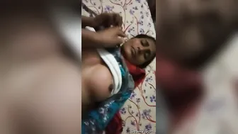 Married Woman Getting Her Pussy Rubbed And Fucked By Hubby