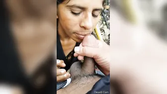 Married Woman Sucking Me Off Outside Behind The Building Fast