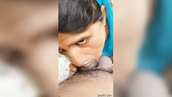 Married Bhabhi Sucking Him Off Behind The Market Stalls Secretly