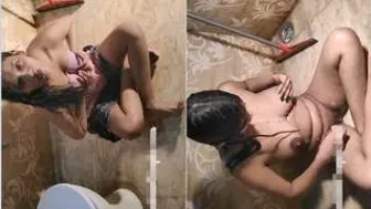 Sexy Babe Bathing Naked Showing Off Her Curves In The Bathroom