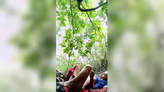 Village GF Getting Fucked Outdoors In The Open Fields