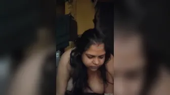Horny Boudi Bouncing On Her Hubby Cock Riding Him All Night