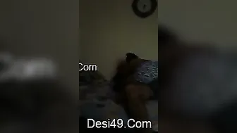 Married Bhabhi Sucking And Fucking Customer Behind Doors