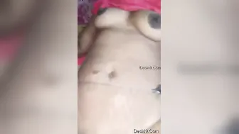 Horny Boudi Letting Her Devar Finger And Fuck Her While Alone