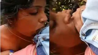 GF Sucking And Getting Her Tits Grabbed In The Park