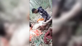 Village Whore Getting Railed Outdoors Behind The Fields