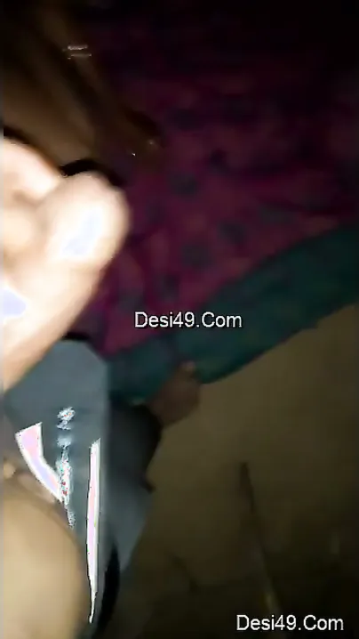 Married Bhabhi On Her Knees Giving Sloppy Wet Blowjob Session
