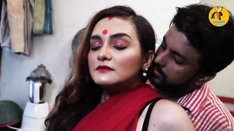 Married Couple Trying Out New Positions Fucking Hard At Night