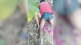 Local Slut Getting Fucked Outdoors Behind The Fields After Dark