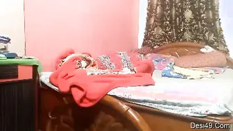 Lonely Boudi Begging Hubby To Fuck Her Harder In Their Own Bedroom