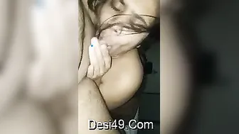 Sexy Babe Sucking And Riding Until She Gets Filled Completely