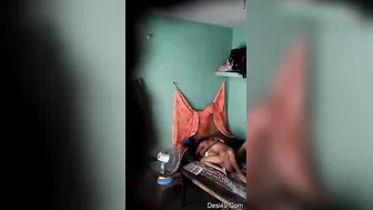 College Gf Grinding On Her BF Until He Explodes Inside