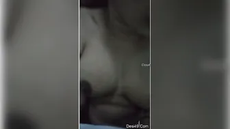 Married Bhabhi Screaming While Hubby Pounds Her Pussy Rough