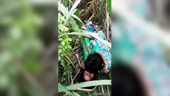 Lovers Getting Naughty In The Fields Enjoying Outdoor Sex