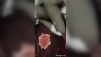 Desi Slut Bhabhi Riding Customer Dick Moaning Loud In Hotel