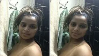 Sexy Bhabhi Fingering Herself Before Taking A Hard Pounding