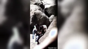 Desi Lovers Fucking Outdoors Hiding From Everyone Nearby