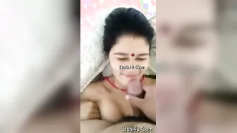 Nepali Bhabhi Giving Him A Sloppy Tit Fuck At Home Tonight