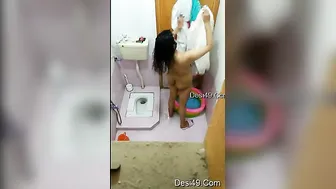 Young Indian Babe Caught Naked Bathing On Secret Hidden Camera