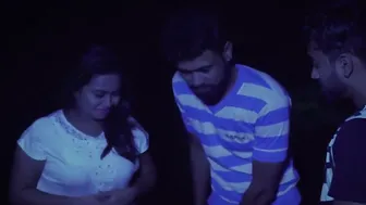 Horny Girlfriend Riding And Bouncing On Him In Small Flat Room