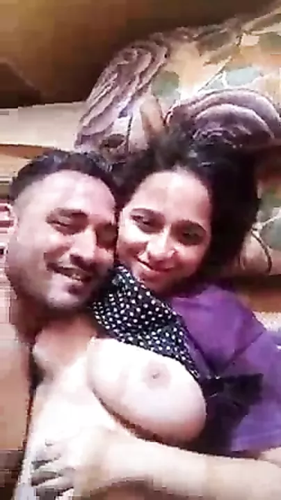 Desi hawt couple selfie romance and foreplay session