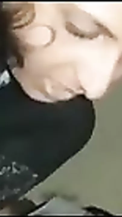 Nasty Desi college gal giving oral job to her bf