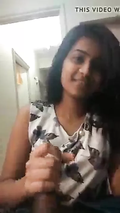 Pleasant Indian girl oral sex to her lover MMS sex episode