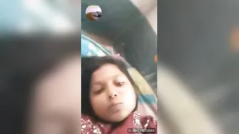 Lonely Desi hotty fur pie fingering movie call with her boyfriend